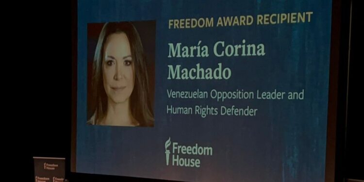 María Corina Machado recibió el Premio Libertad 2025 de Freedom House: «Inspira al pueblo venezolano a soñar con un futuro libre»