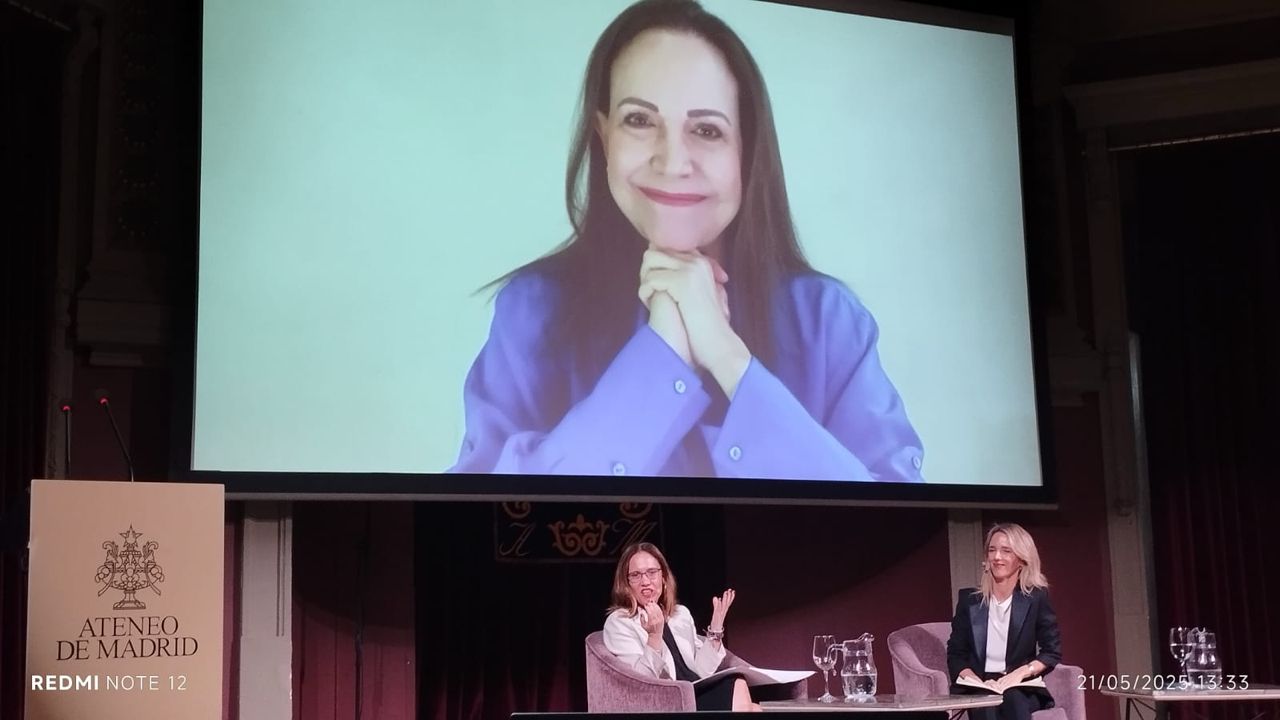 Alberto Núñez Feijóo envía un mensaje de apoyo a María Corina Machado: «Su valentía es de las cosas más esperanzadoras que se ha visto en política»