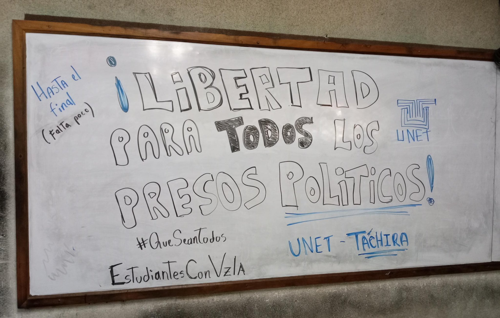 [FOTOS] Un grito por la libertad desde las aulas: más de 20 universidades exigieron la liberación de los presos políticos