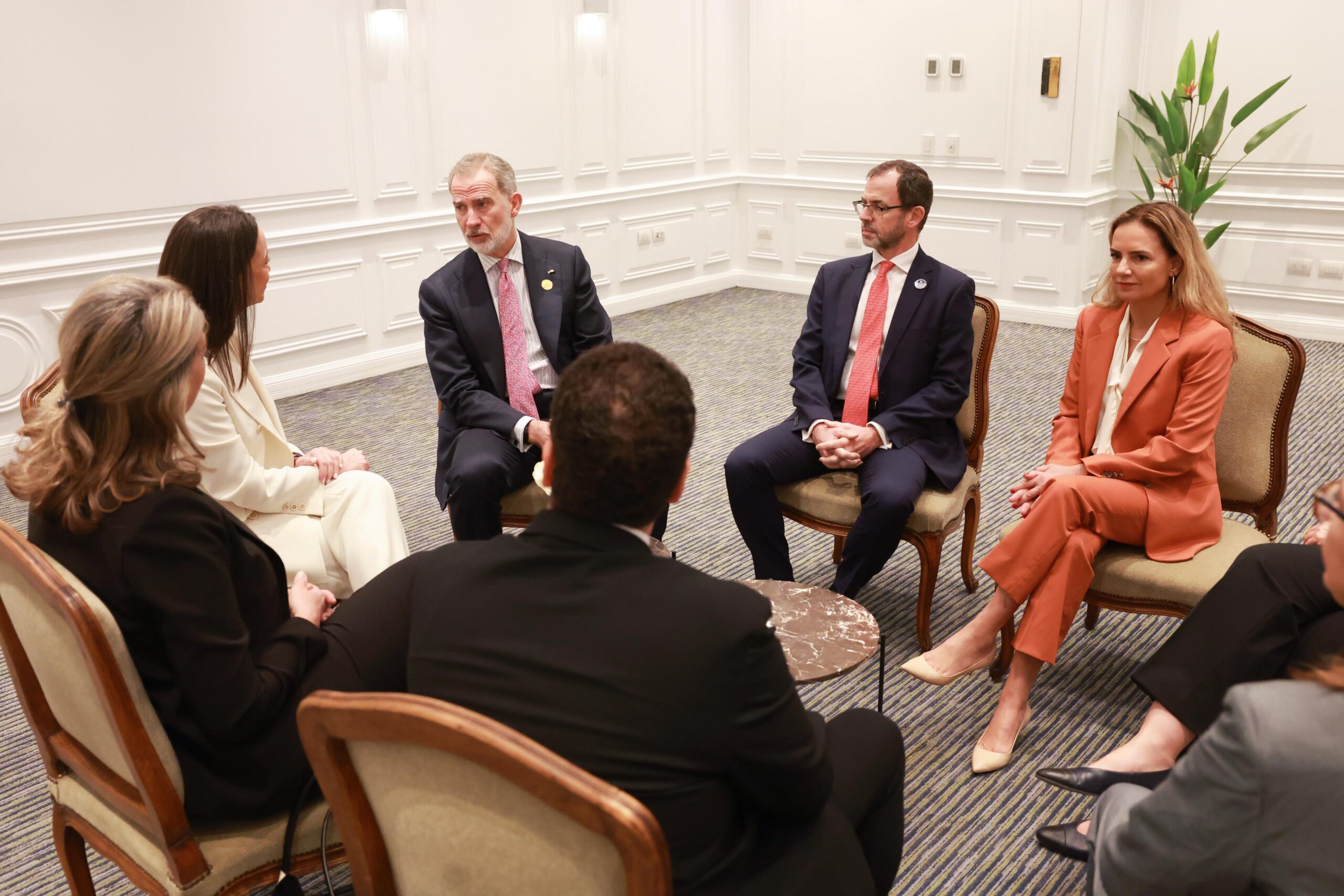 María Corina Machado se reúne con S.M. el Rey de España durante su visita a Chile 