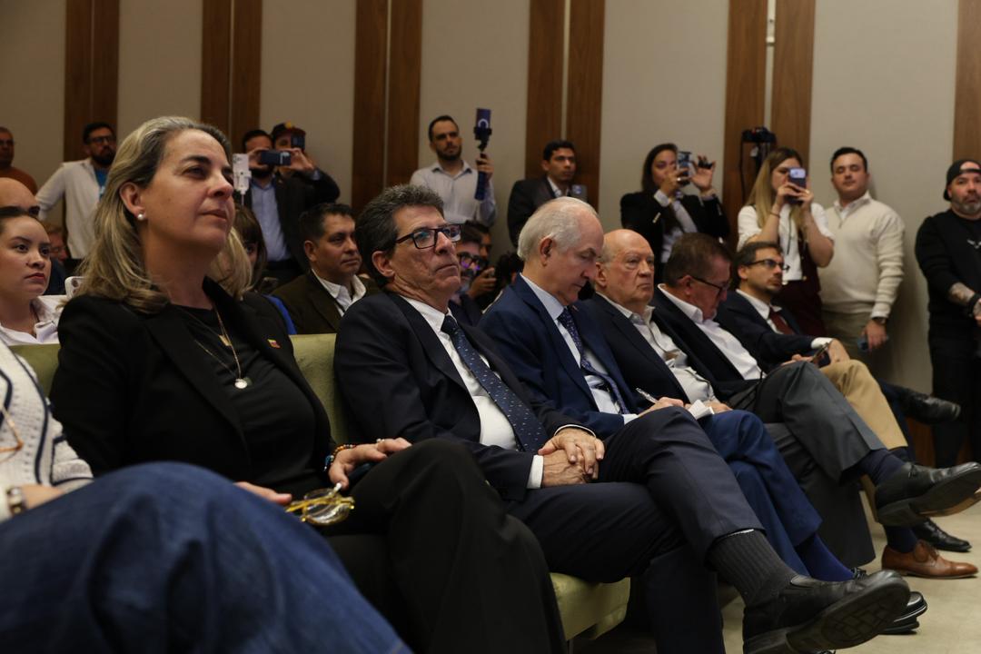 Equipo de Machado Foto: @Altuveb17