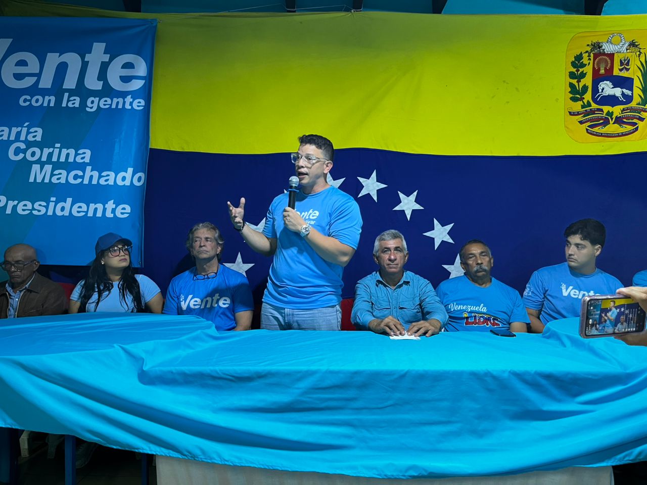Rodrigo Pérez, Vente Bolívar inaugura Casa Azul en Tumeremo