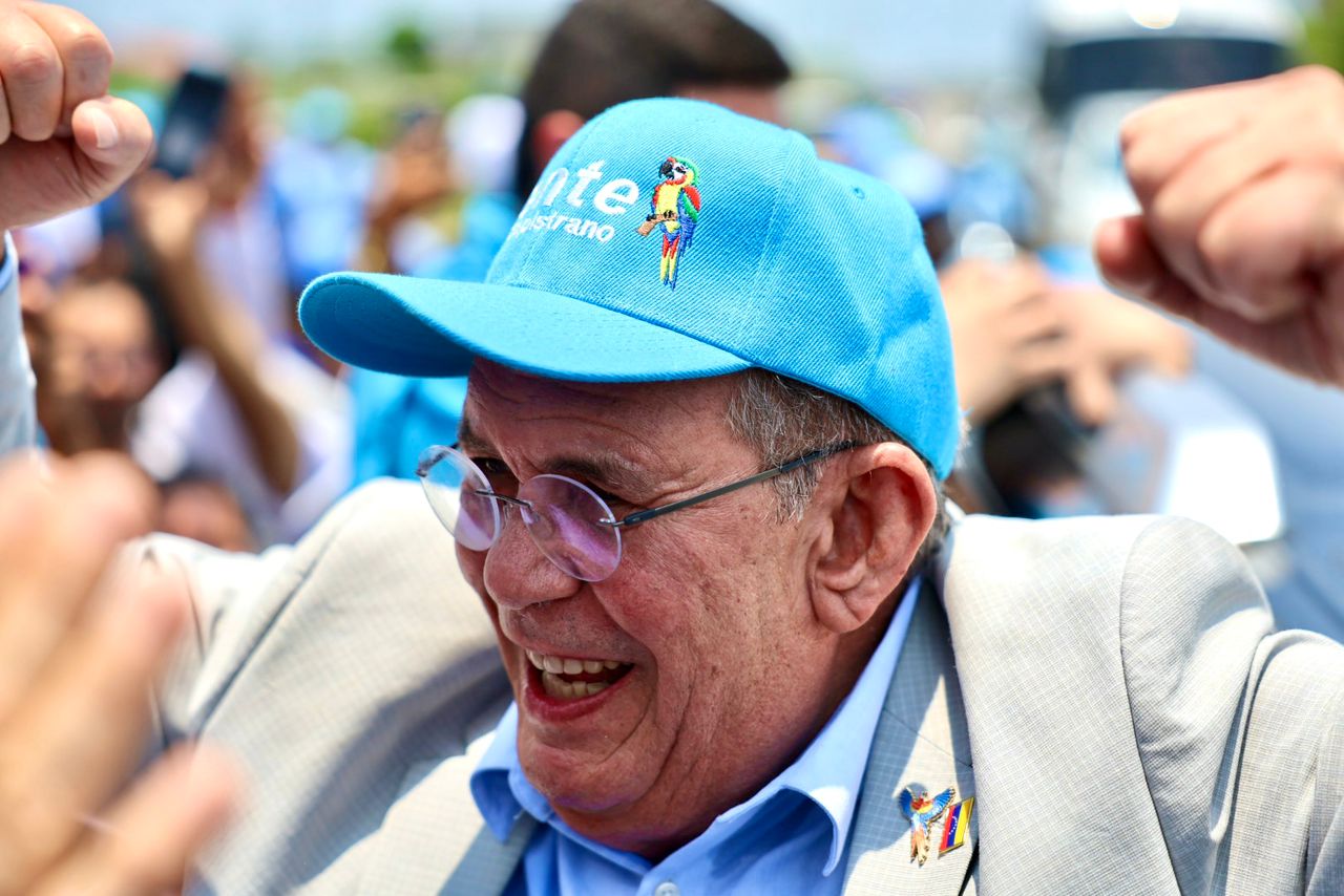 [VIDEO] Omar González regresa a Venezuela tras casi dos años de exilio