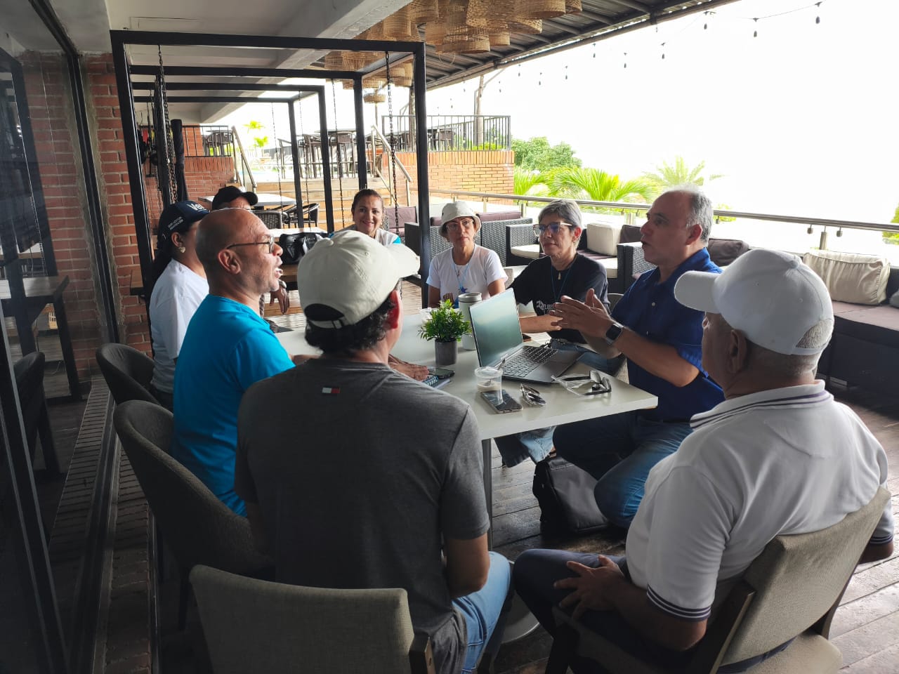 Estructuras de Gestión Pública, Asociación Ciudadana y Valores despliegan gira municipal en Sucre