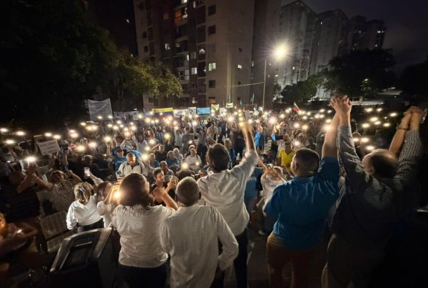 Vente Venezuela se desplegó en el oeste de Caracas al grito de "elecciones presidenciales ya"